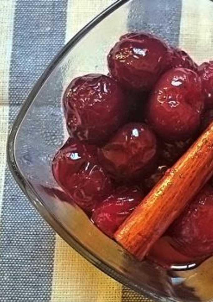 Una foto de Cerezas al cava