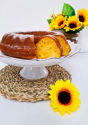 عکسی از دستور کیک کدو حلوایی زعفرانی