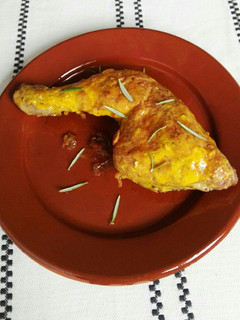 Una foto de Pollo dorado