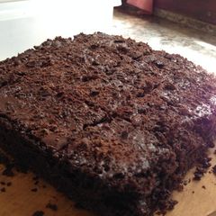 A picture of Devil's Chocolate Cake.
