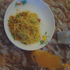 A picture of Stir fries spag.