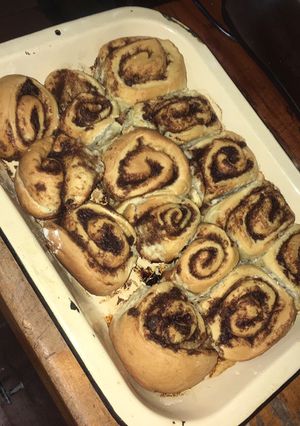 Una foto de Bandeja de rollos de canela