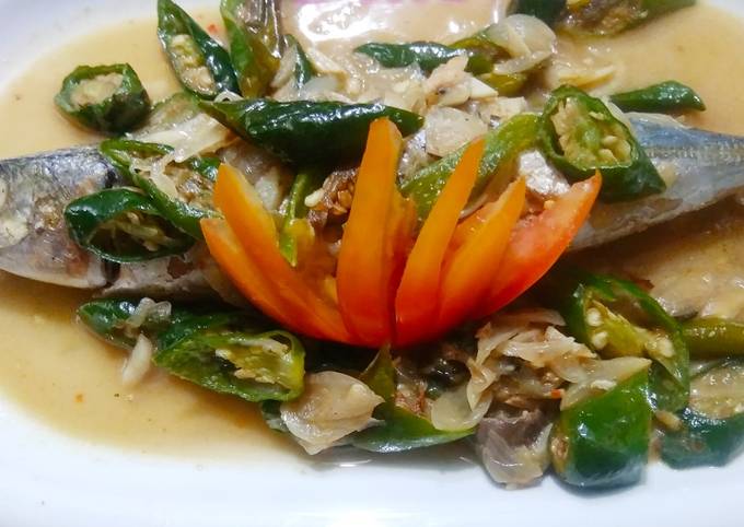 Standar Resep gampang memasak Makarel/Salem Lombok ijo  lezat