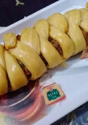 A picture of Chicken bread without oven.