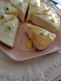 Faire un cheesecake anglais aux fleurs blanches