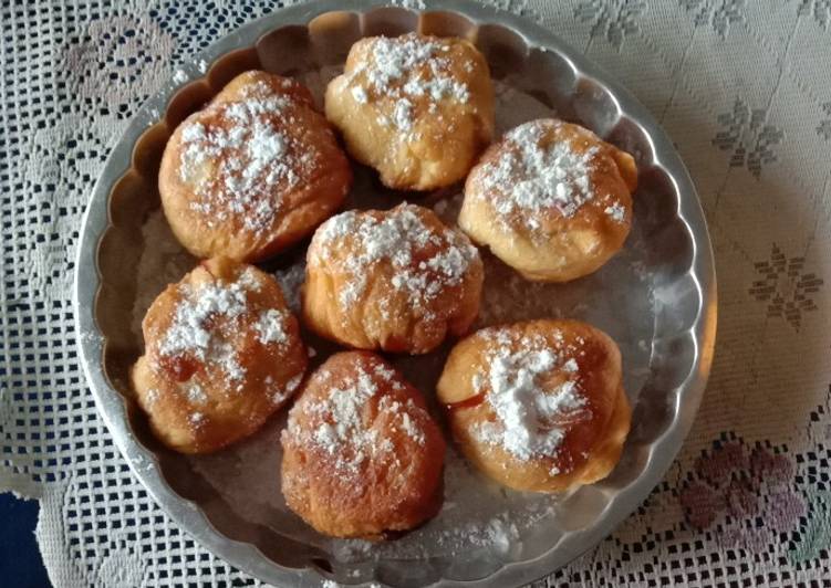 Bomboloni empuk