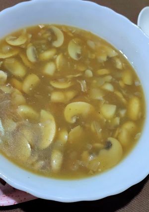 मशरूम सूप (Mushroom soup recipe in Hindi) रेसिपी मुख्य फोटो