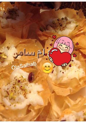 صورة لوصفة وردات بالقشطه بعجينة الكلاج