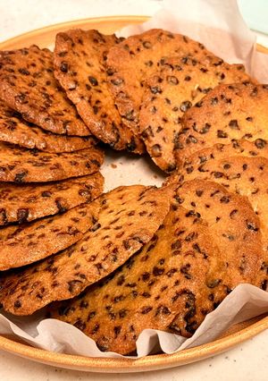A picture of Aunt Stella's Chocolate Chip Cookies 🍪.