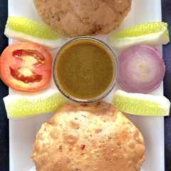 Una foto de Aloo Puri