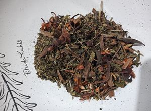 Una foto de Blend de té verde, tila y canela de madagascar 🌱🌺