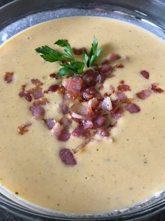 Forró sajtkrémleves recept fotója