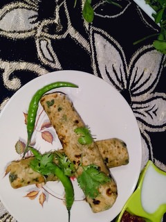 मेथी के पराठे (methi ke parathe recipe in Hindi) रेसिपी मुख्य फोटो