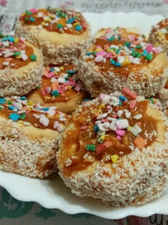 Una foto de Alfajores de maicena VIRGINIA