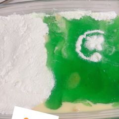 A picture of Creamy jelly custard.