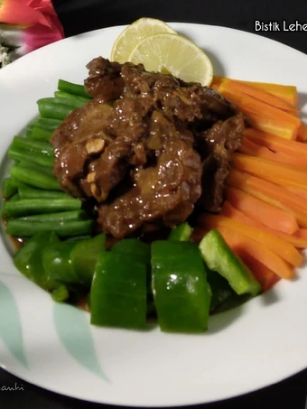 Langkah Mudah untuk Menyiapkan Resep ~ Bistik Leher Sapi ~ yang Lezat