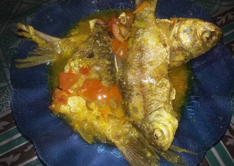 Ikan Mujair asam pedas sederhana