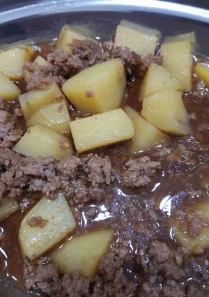 Foto resep Semur kentang cah daging