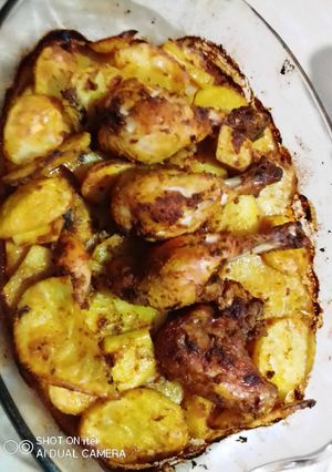 صورة لوصفة بطاطا في الكوشة مع دجاج محمر 😋😋