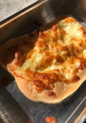 Hình của món Đế pizza phô mai.