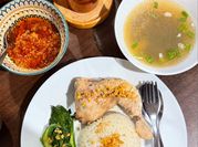 Gambar pelengkap nasi hainam