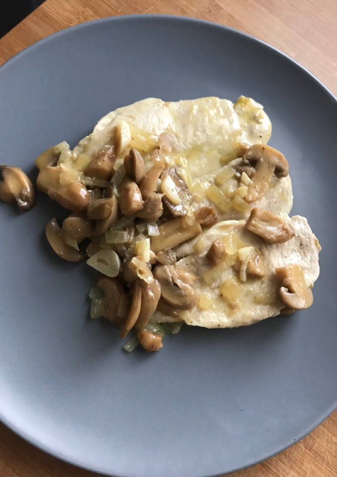 Una foto de Filetes de pollo estilo campestre!