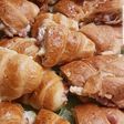 Croasanes de salchichas