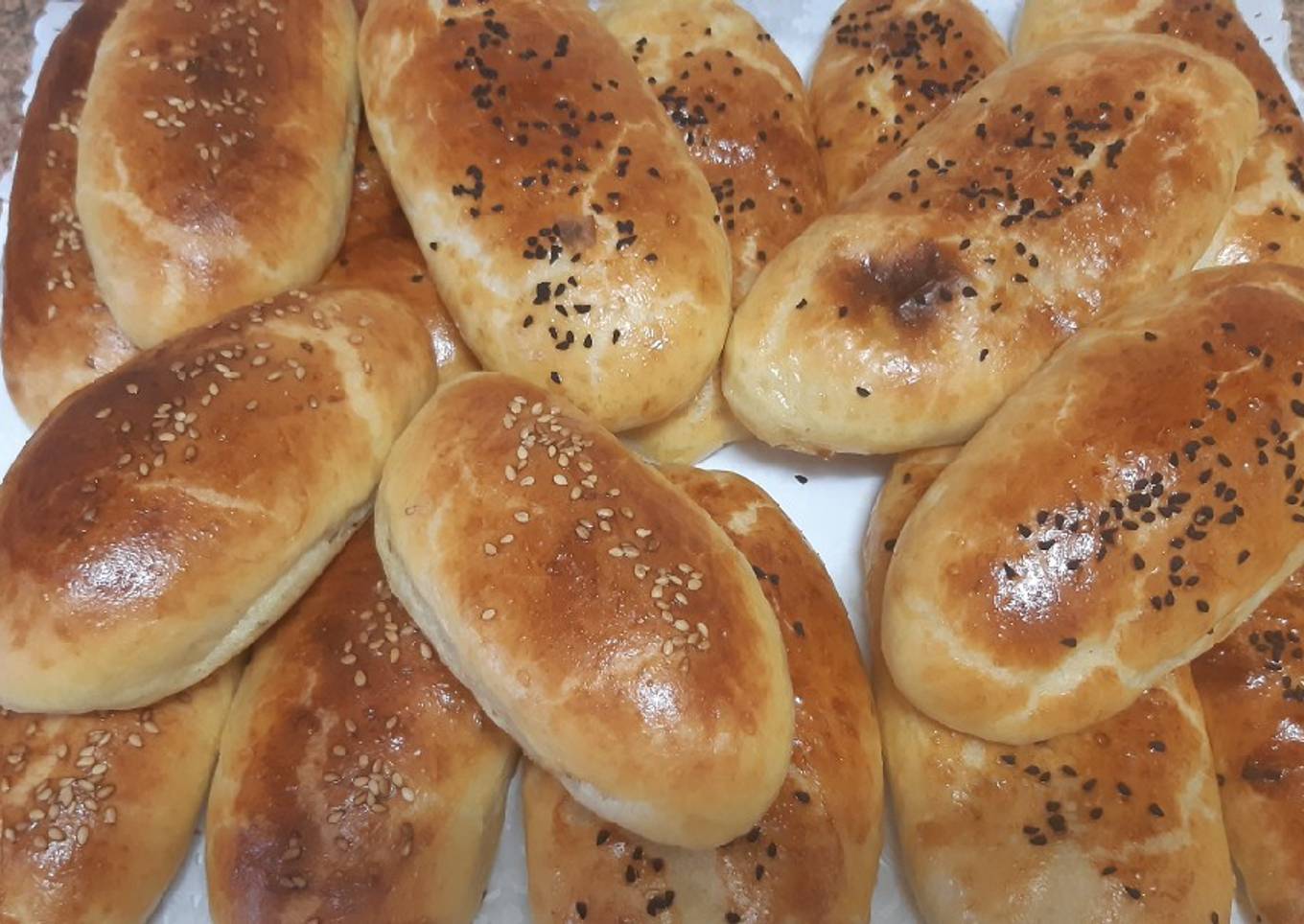 Empanadas marroquíes rellenas con carne picada y verduras