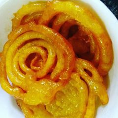 A picture of Instant jalebi.