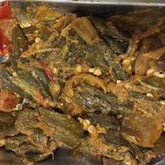 A picture of Bhindi do pyaza.