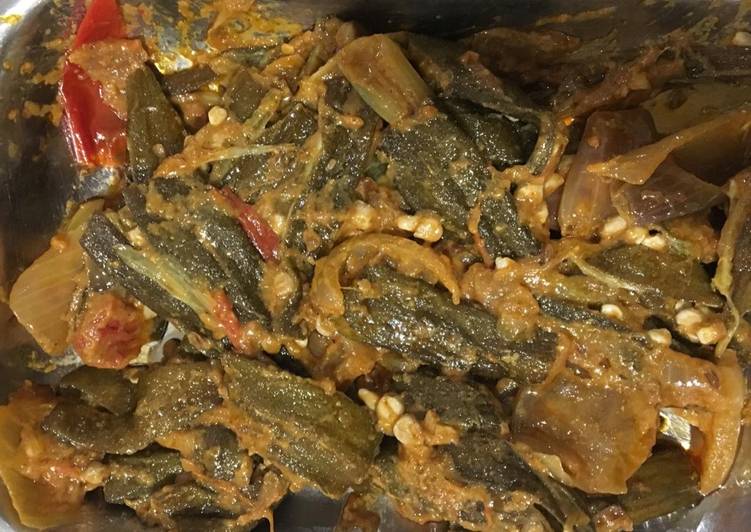 Step-by-Step Guide to Make Quick Bhindi do pyaza