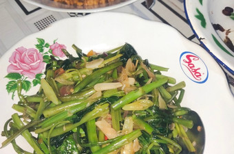 Cara Gampang Menyiapkan Cah Kangkung Anti Gagal