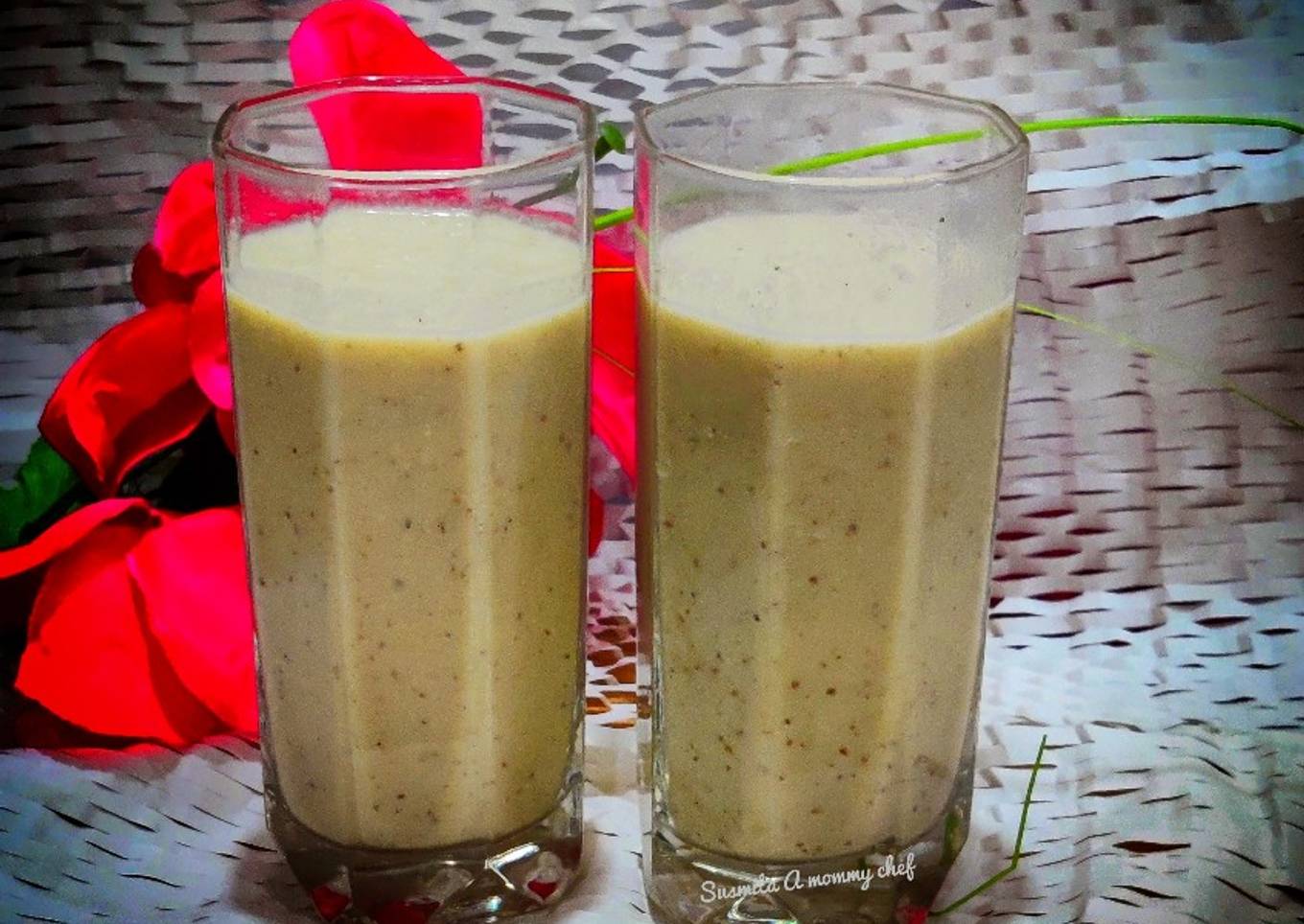 Mixed fruit smoothie