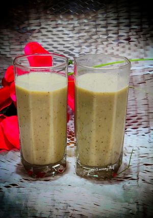 A picture of Mixed fruit smoothie.