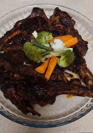 A picture of Christmas special Honey pork chops.