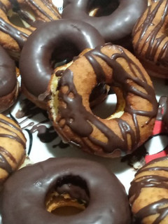Una foto de Donuts esponjosas