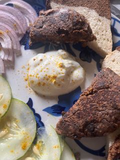 A picture of Black bean 🫘 burgers 🍔.