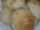 Pan amasado saborizado con pepperoni