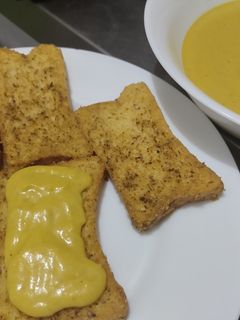 Una foto de Dip🥯de berenjena🍆y zanahoria🥕
