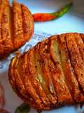 ইন্ডিয়ান স্টাইল হেজেলব্যাক পটেটো (Indian style hasselback potato recipe in Bengali)