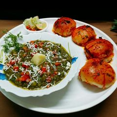Hariyali pav bhaji A picture of Hariyali pav bhaji.
