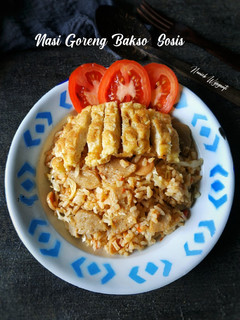 Foto resep Nasi Goreng Bakso dan Sosis