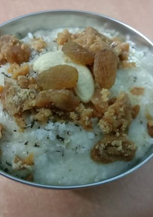 ज्वारीचे आंबील (jowarichi ambli recipe in marathi) रेसिपी चे मुख्य फोटो 