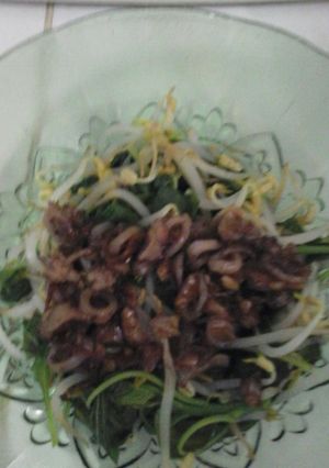Foto resep Cumi ca toage bayam saos tiram