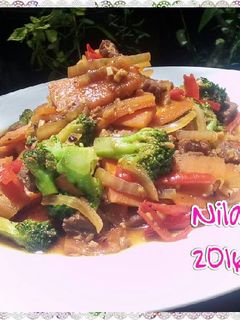 Foto resep Sapi + Sayuran Lada Hitam