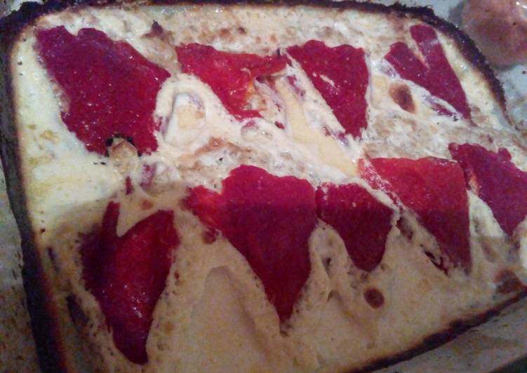 Pimientos de piquillo rellenos de queso philadelphia y atún