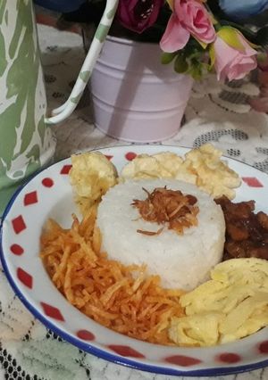 Foto resep Nasi Uduk Magic com