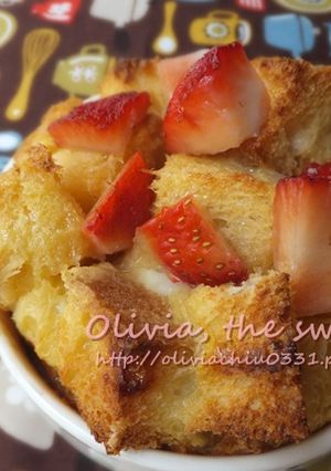 [食譜♥烘焙]麵包布丁 的食譜成品照片