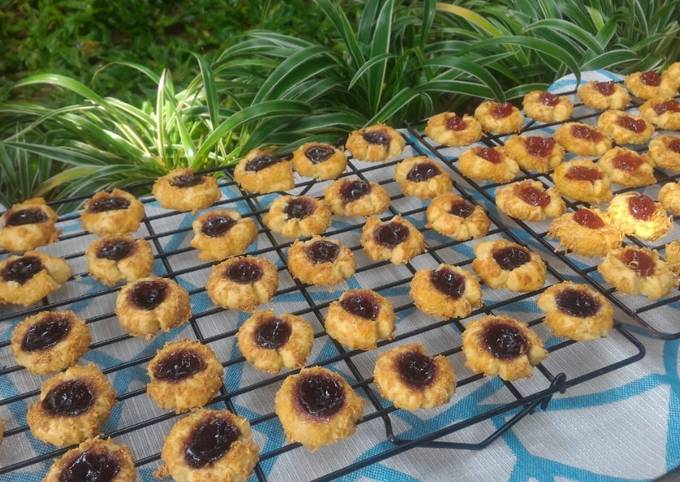 Blueberry and strawberry thumbprint cookies