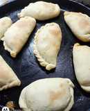 Empanadas de carne cortada a cuchillo y masa casera